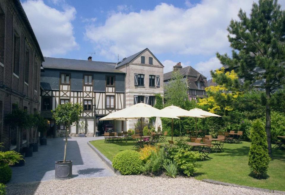 Hotel La Licorne & Spa Lyons-la-Forêt Kültér fotó