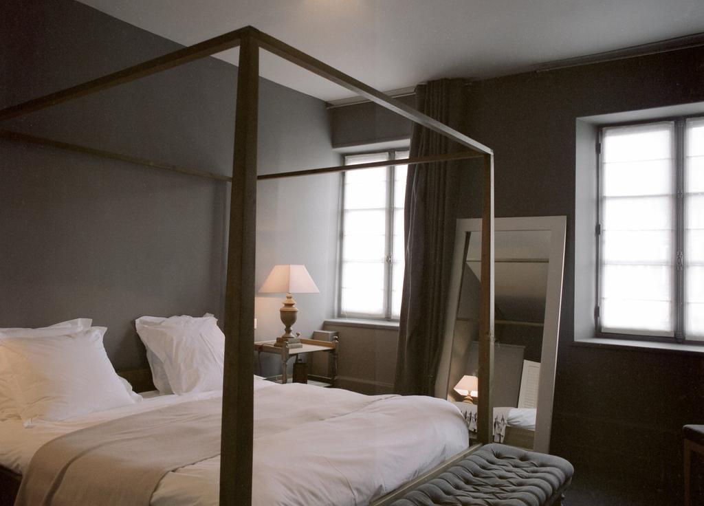 Hotel La Licorne & Spa Lyons-la-Forêt Szoba fotó